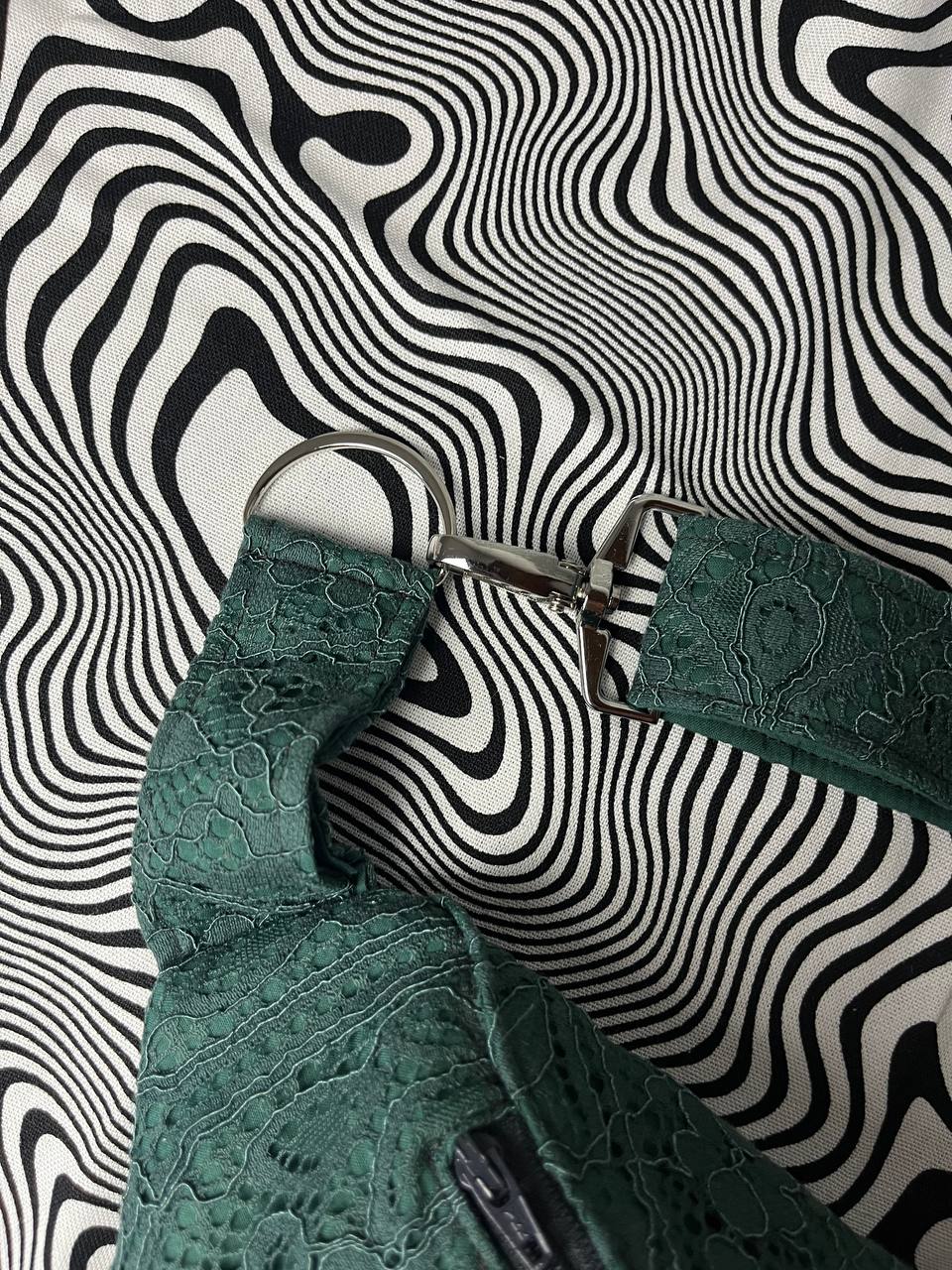 Große Bauchtasche Spitze