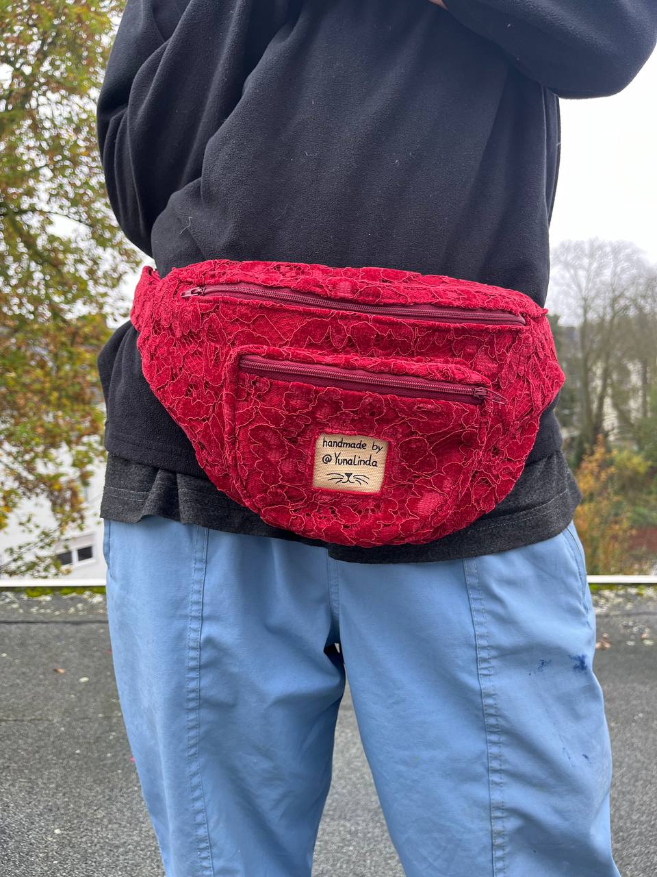 Große Bauchtasche Spitze