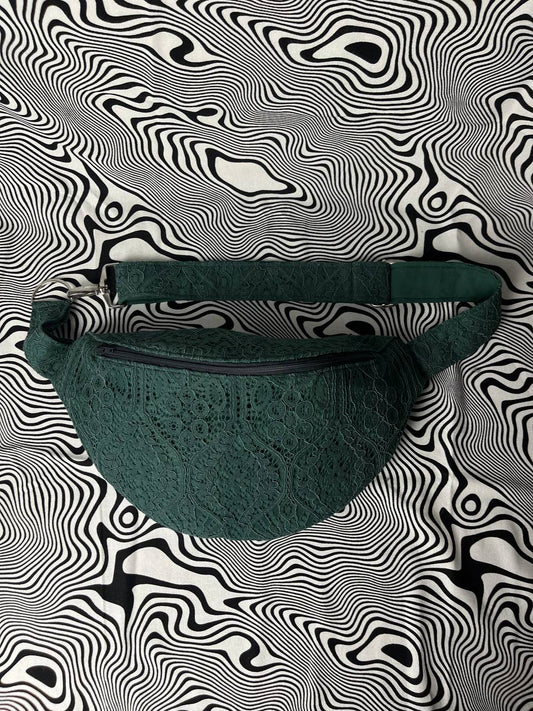 Große Bauchtasche Spitze