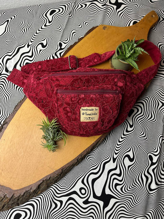 Große Bauchtasche Spitze