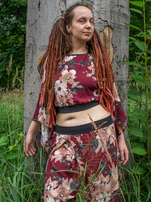 rotes luftiges Set